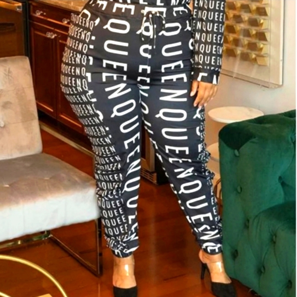 Sassy Jones Queen jogging pants 1x